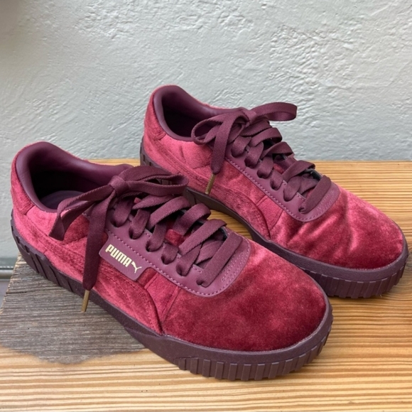Puma Velvet Platform Sneakers - Picture 2 of 5
